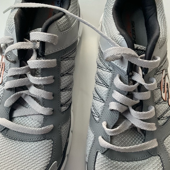 Skecher, gray sneakers - Picture 7 of 8